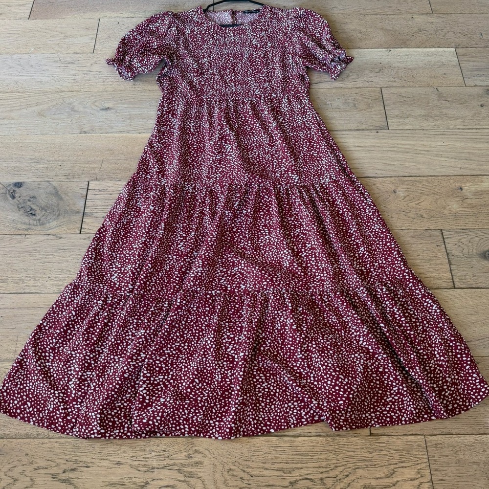 PrettyGarden Maxi Dress Medium Burgundy Spotted Tiered Puff Sleeve (1692)